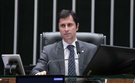 Imagem da notícia Comissão aprova proposta que exige acessibilidade digital em contratação pública